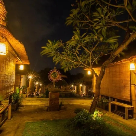 Salty Shakas Bamboo Stay Canggu